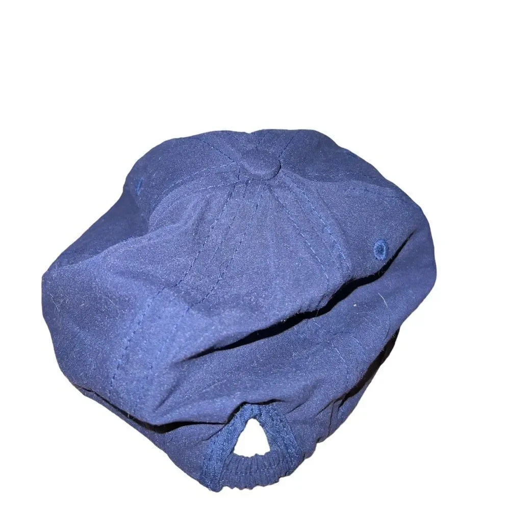 Youth navy blue baseball hat with baseball embroidered in front‎